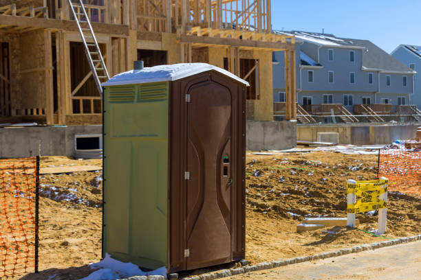 Best Restroom trailer rental cost  in Westchester, FL